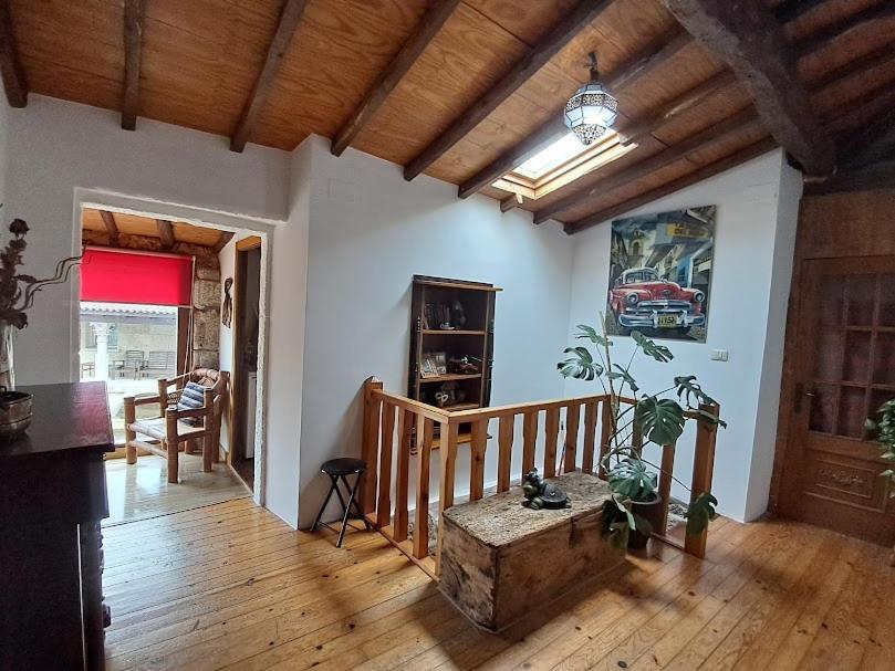 La Casa De Las Rocas - En La Ribeira Sacra Nogueira De Ramuin Luaran gambar